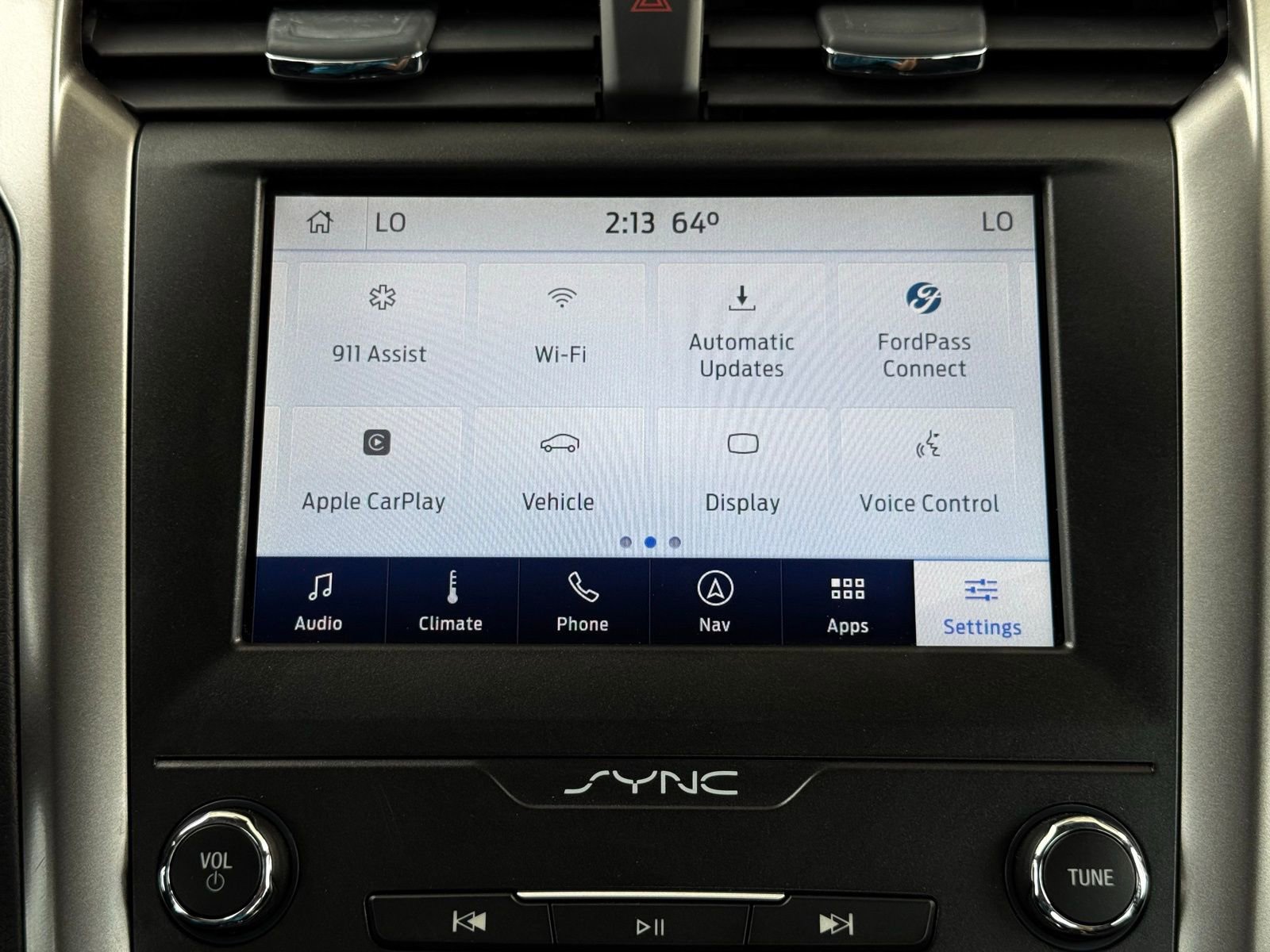 Used 2020 Ford Fusion SE image 34