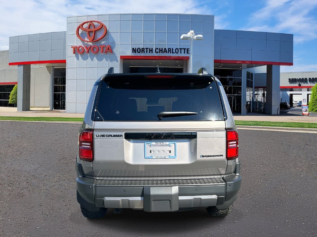 New 2027 Toyota Land Cruiser w/ Premium Package AWD/4WD image 6