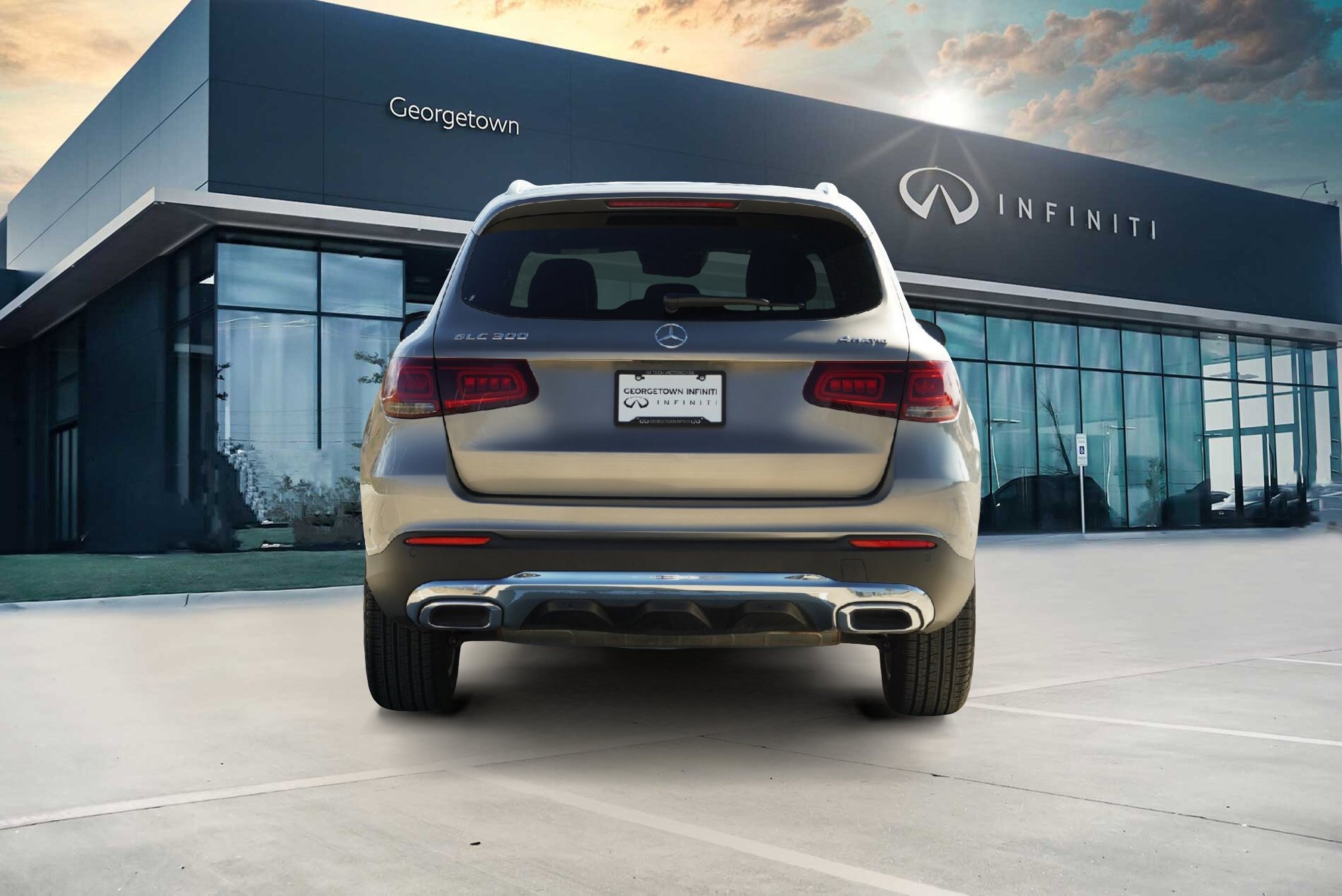 Used 2020 Mercedes-Benz GLC 300 4MATIC image 6