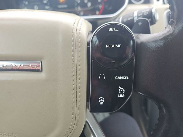 Used 2018 Land Rover Range Rover Supercharged AWD/4WD image 32