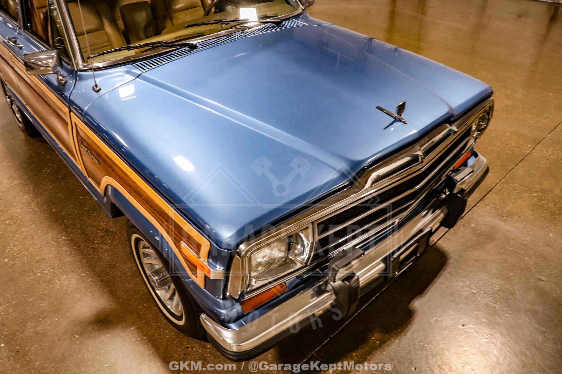 Used 1987 Jeep Grand Wagoneer AWD/4WD image 14