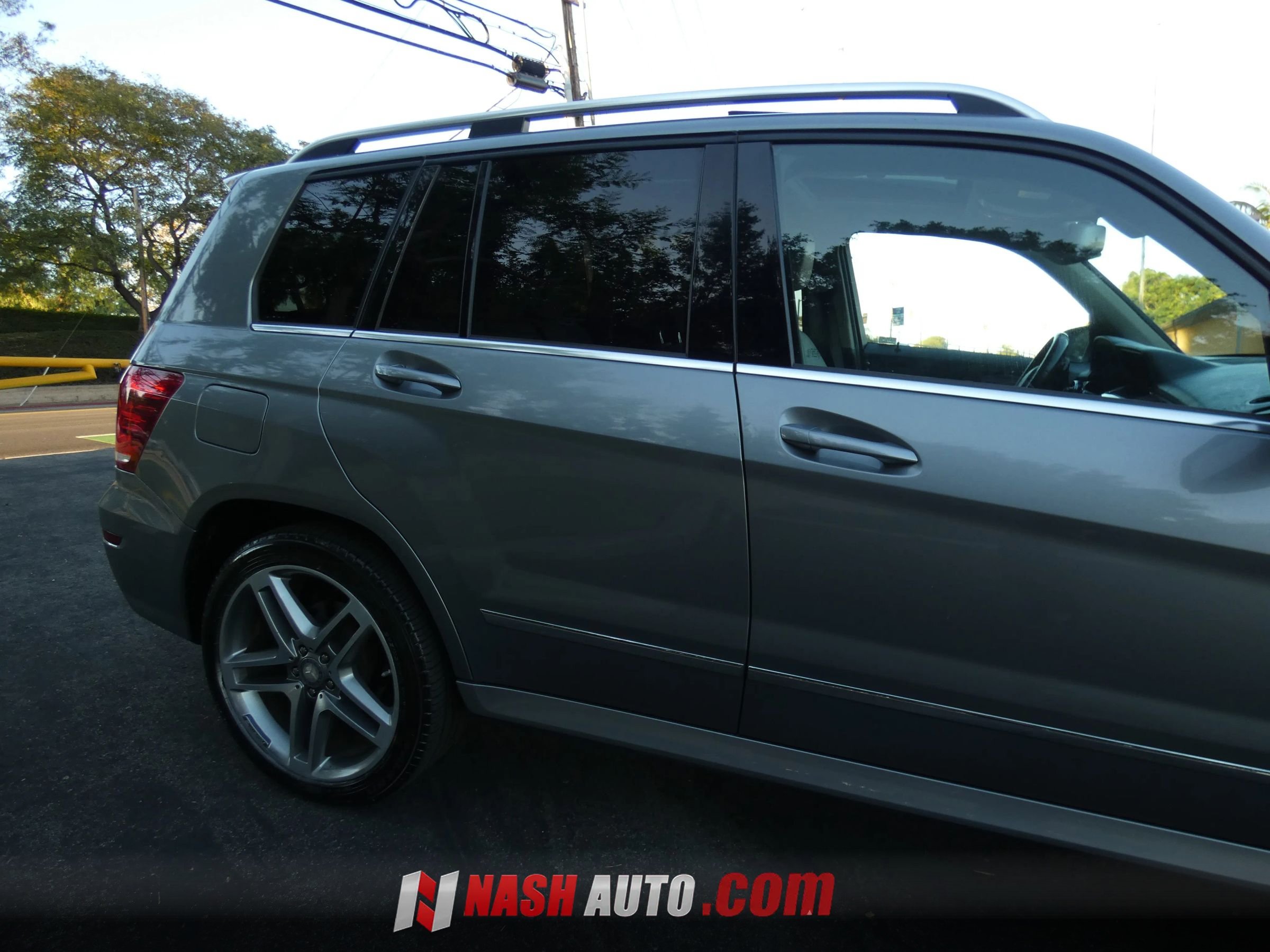 Used 2013 Mercedes-Benz GLK 350 4MATIC image 7
