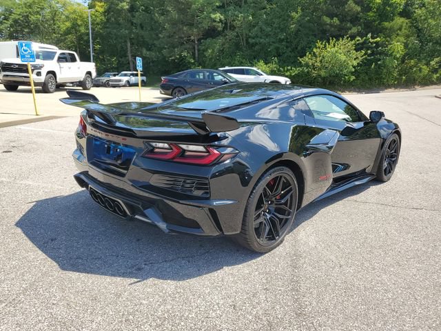 New 2026 Chevrolet Corvette Z06 w/ Stealth Interior Trim Package RWD image 4