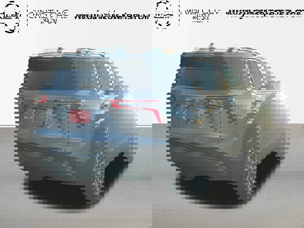 Used 2025 Chevrolet Equinox LT w/ Convenience Package II image 5