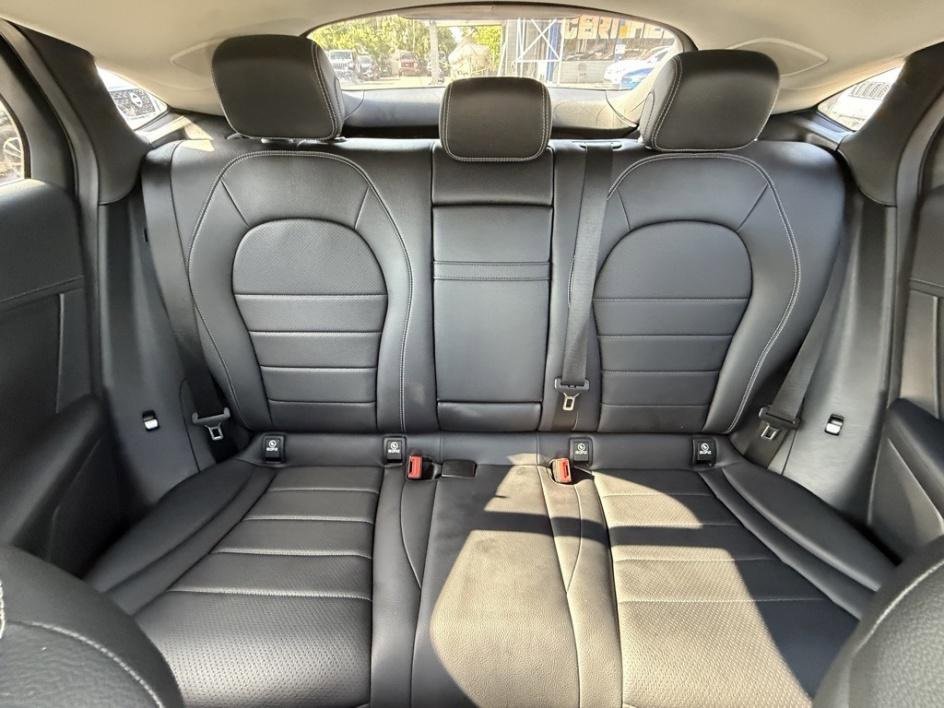 Used 2017 Mercedes-Benz GLC 300 4MATIC Coupe image 36