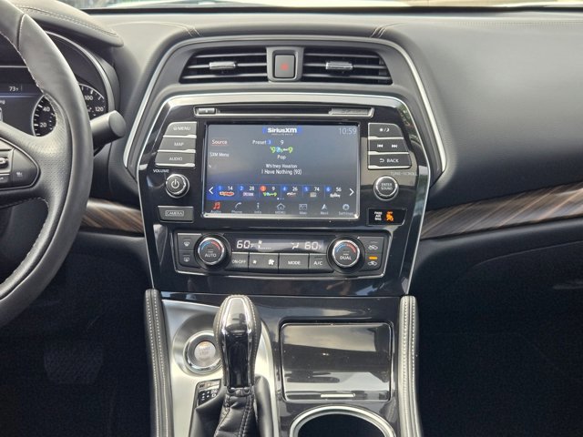 Used 2017 Nissan Maxima Platinum image 14