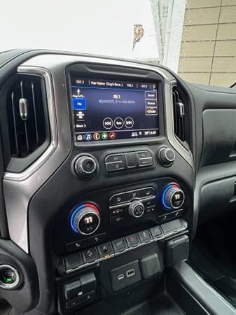 Used 2019 Chevrolet Silverado 1500 RST w/ All-Star Edition image 7