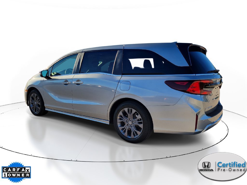 Certified 2026 Honda Odyssey Touring image 3