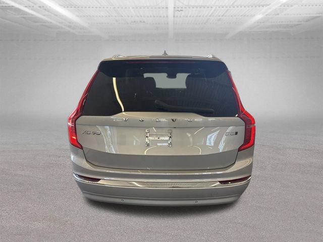 Used 2023 Volvo XC90 B5 Plus w/ Protection Package AWD/4WD image 14