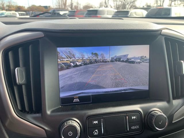 Used 2023 GMC Terrain AT4 image 18