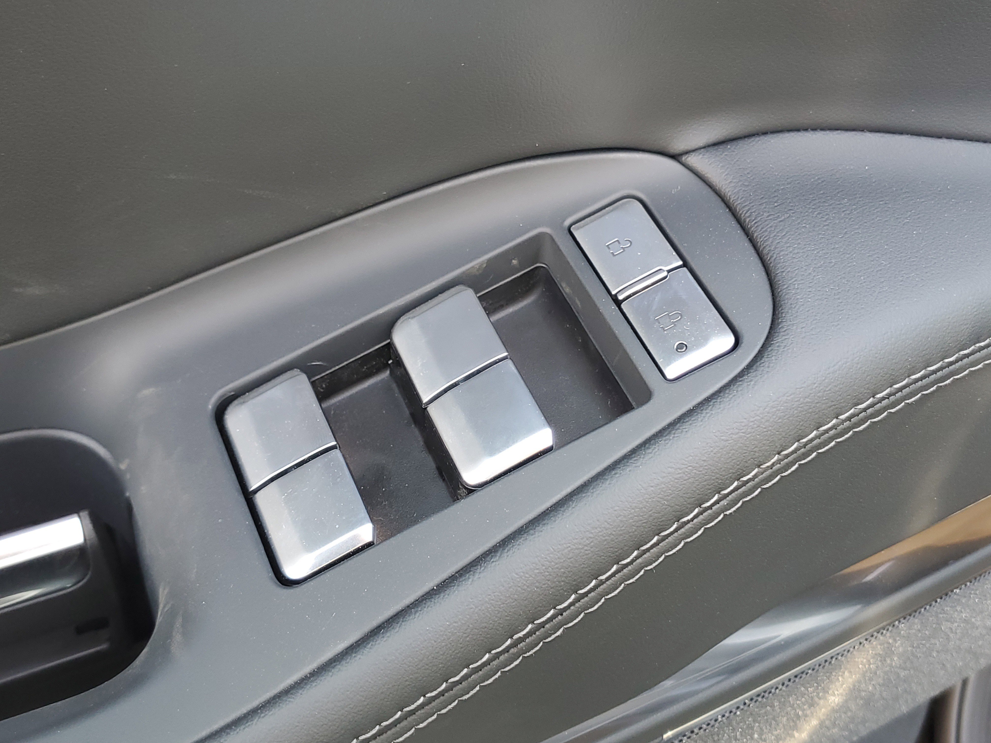 New 2025 Lincoln Navigator Reserve w/ Jet Appearance Package image 10