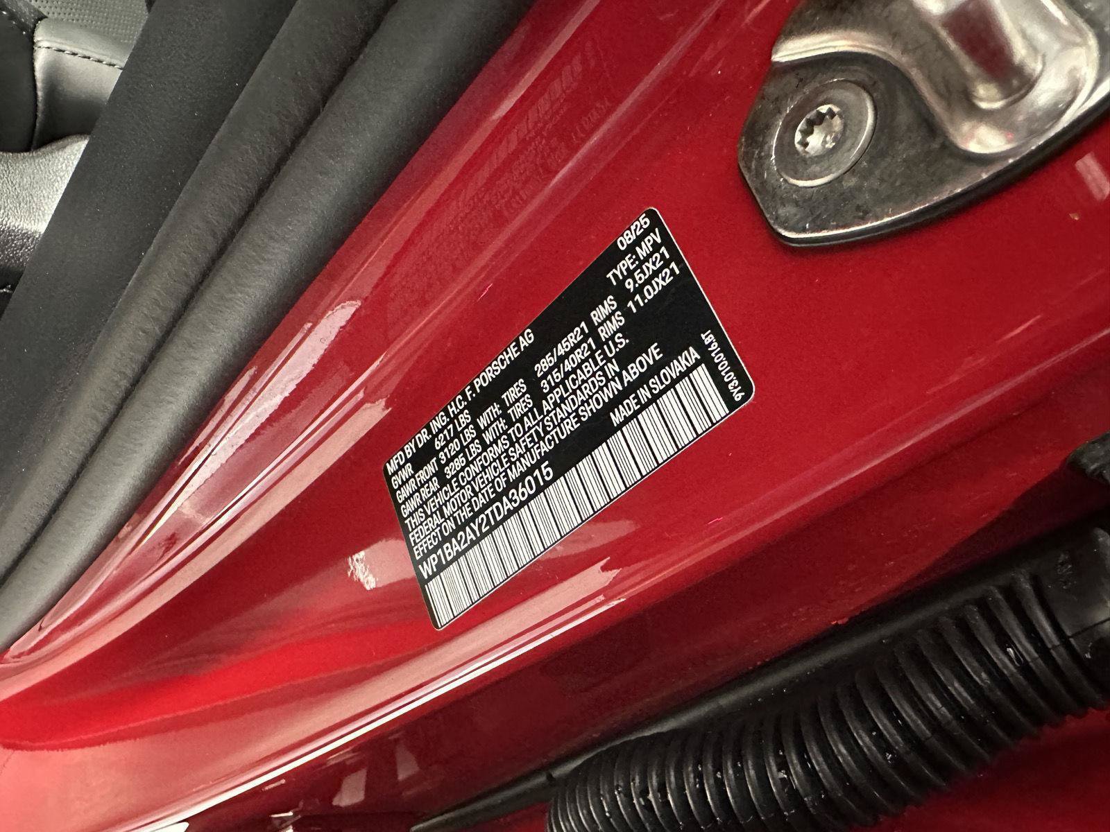 Certified 2026 Porsche Cayenne Coupe AWD/4WD image 18