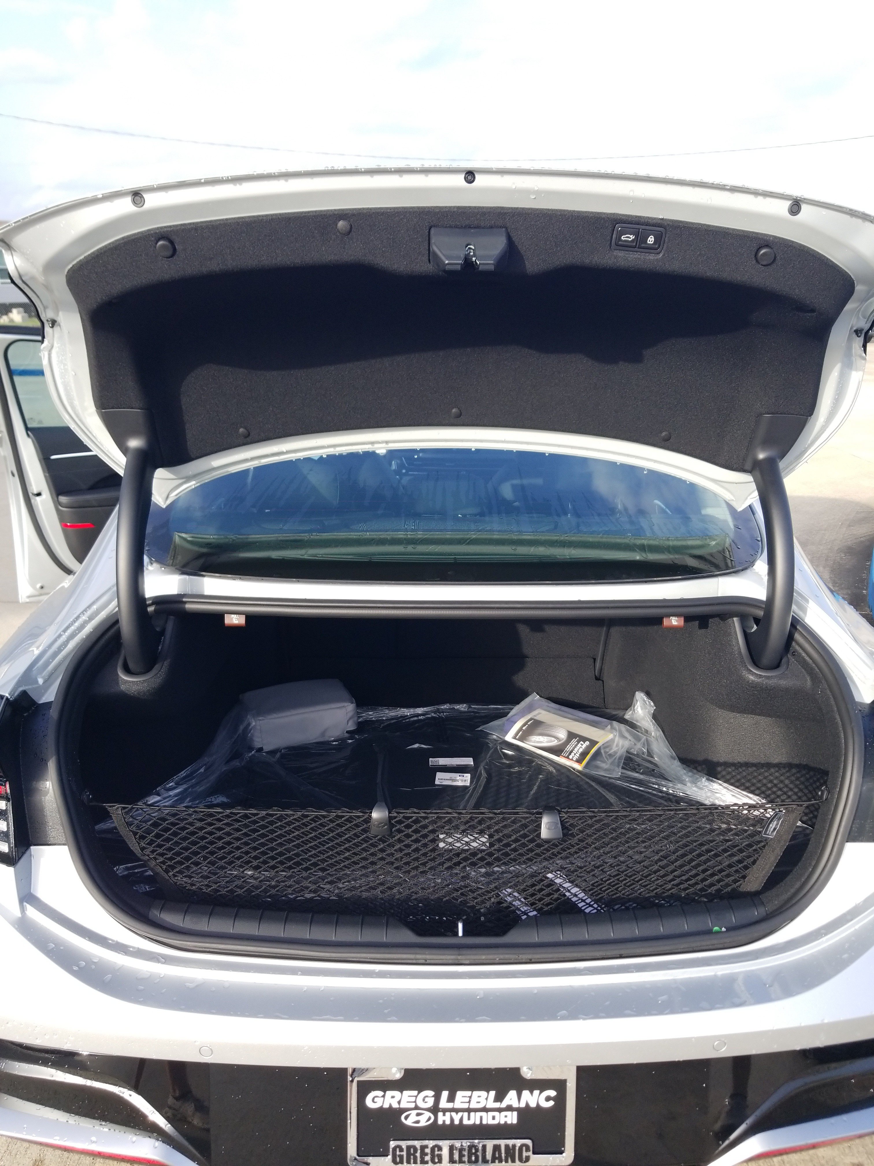 New 2026 Hyundai Sonata Limited FWD image 12