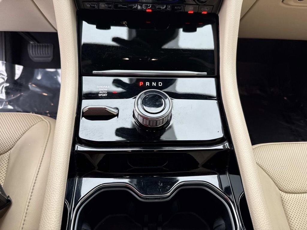 Used 2023 Jeep Grand Cherokee L Limited w/ Luxury Tech Group II image 35