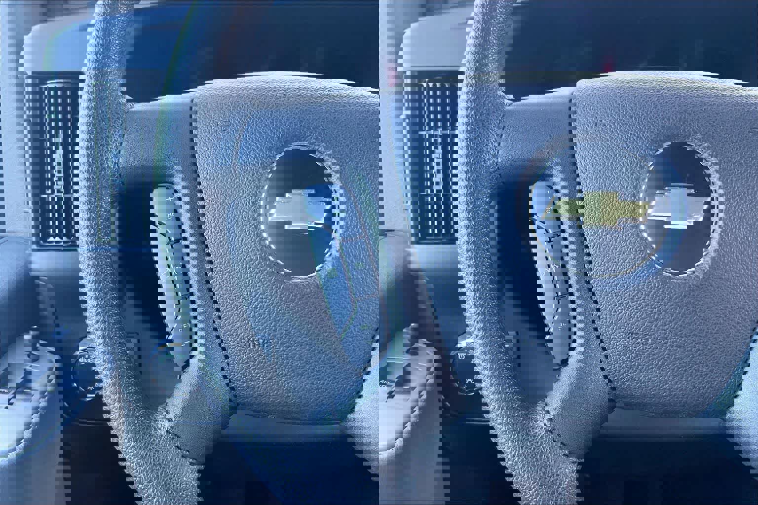 Used 2020 Chevrolet Express 3500 LT w/ LT Preferred Equipment Group image 25