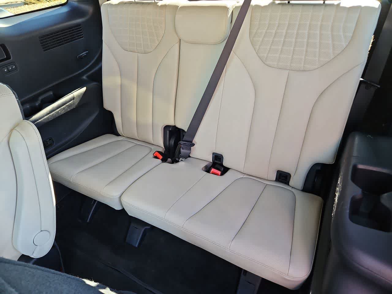 Used 2023 Hyundai Palisade Limited FWD image 39