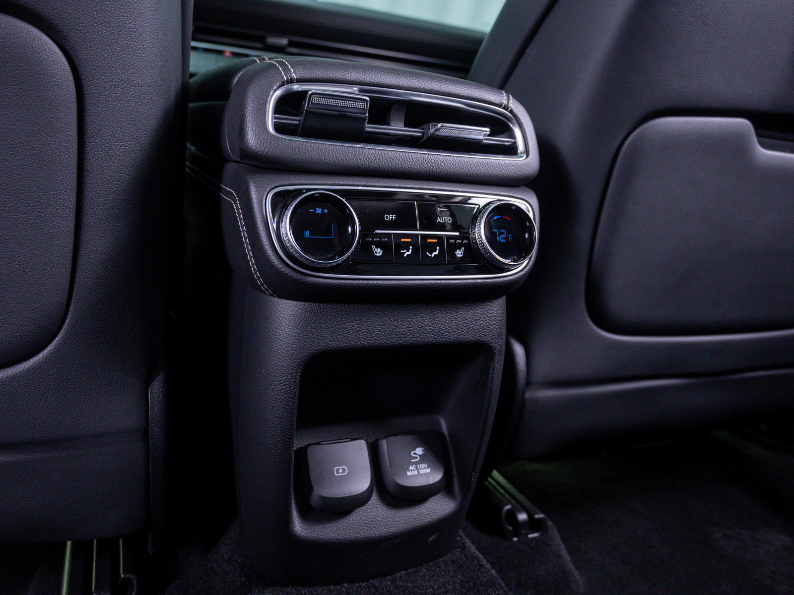 Used 2022 Genesis GV80 2.5T w/ Prestige Package 05 image 17