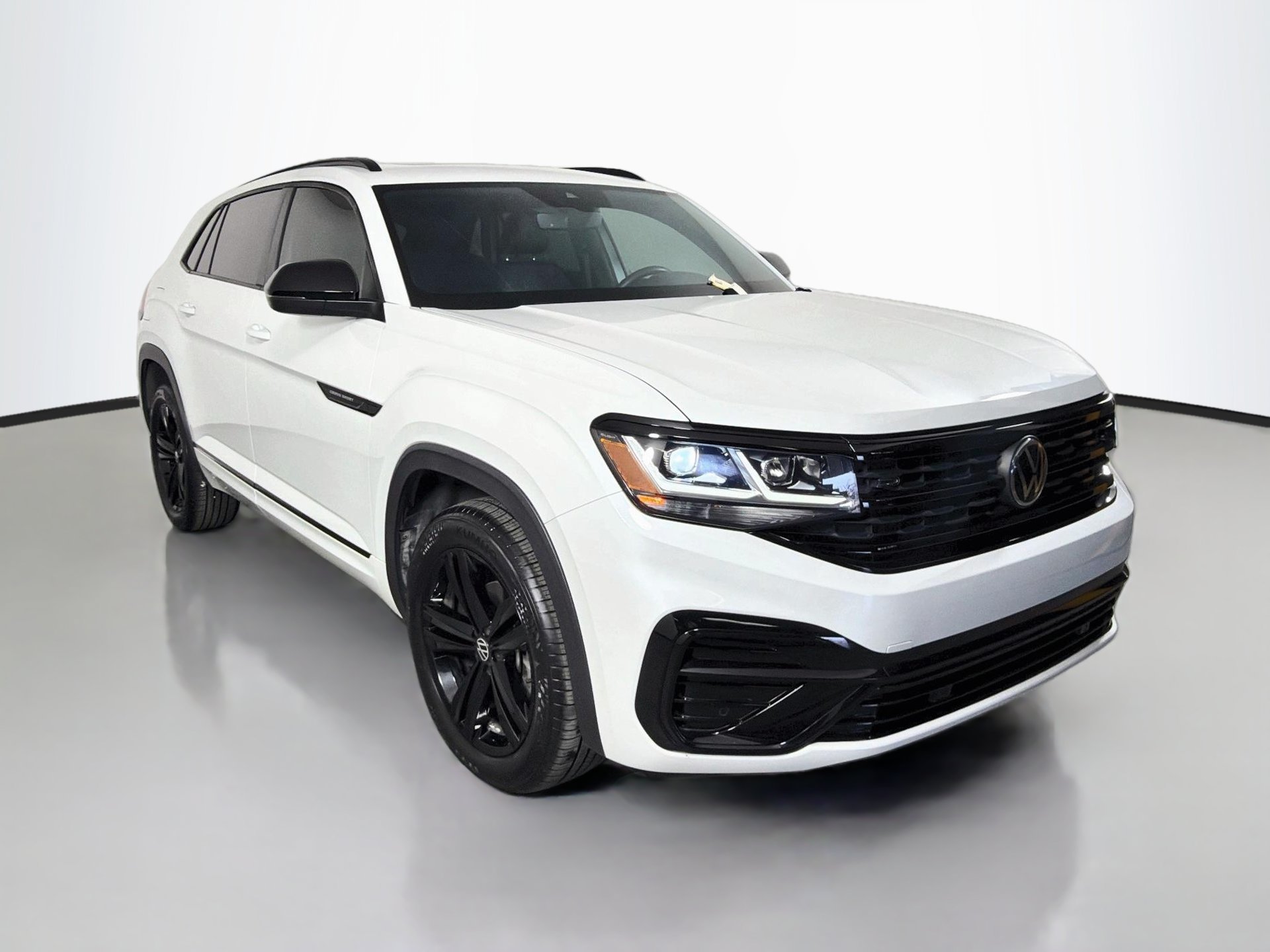 Used 2023 Volkswagen Atlas Cross Sport SEL R-Line AWD/4WD image 3