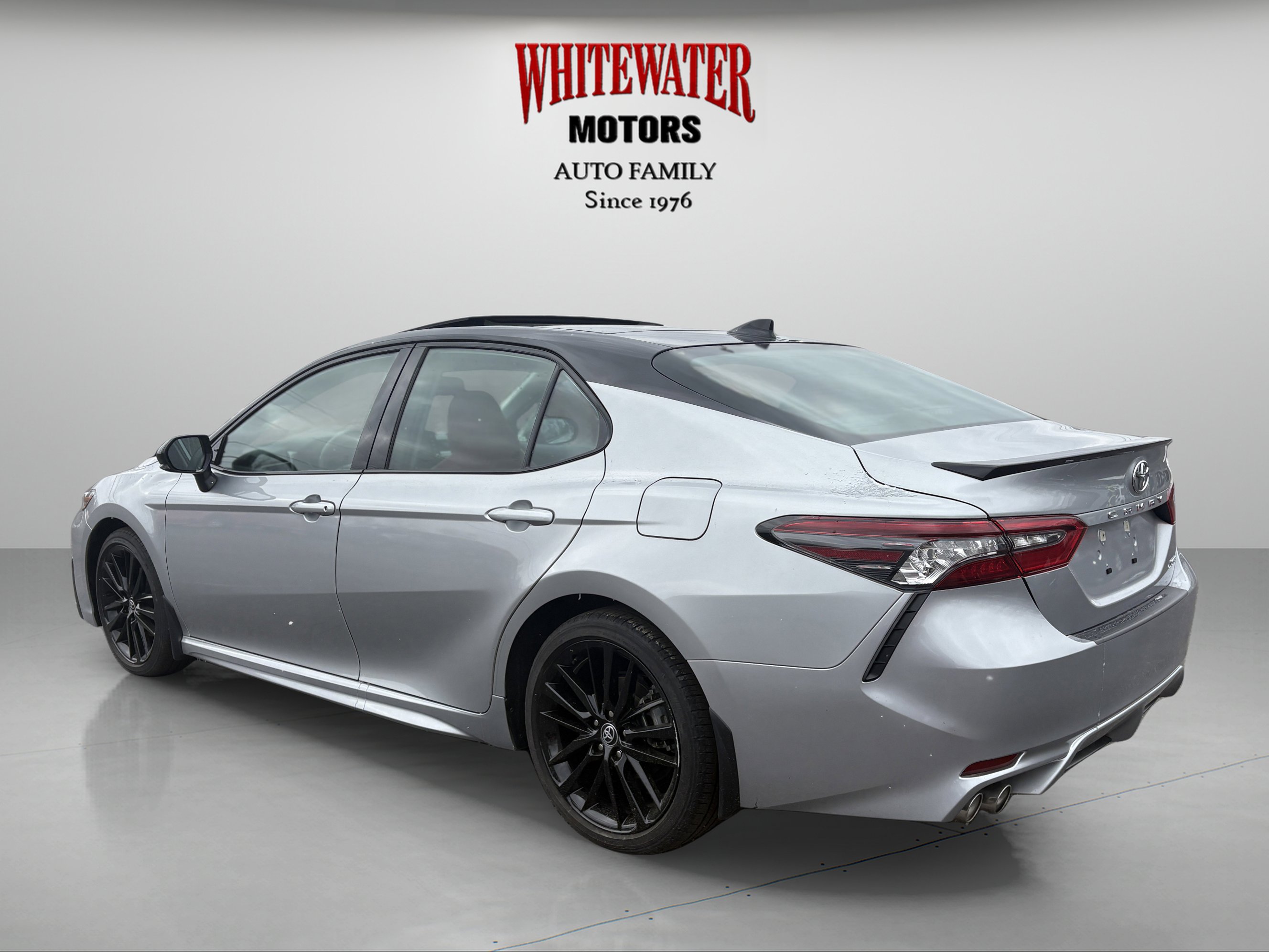 Used 2024 Toyota Camry XSE w/ Cold Weather Package FWD image 2