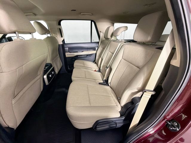 Used 2023 Ford Expedition XLT AWD/4WD image 25