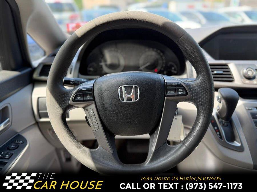 Used 2014 Honda Odyssey LX image 24