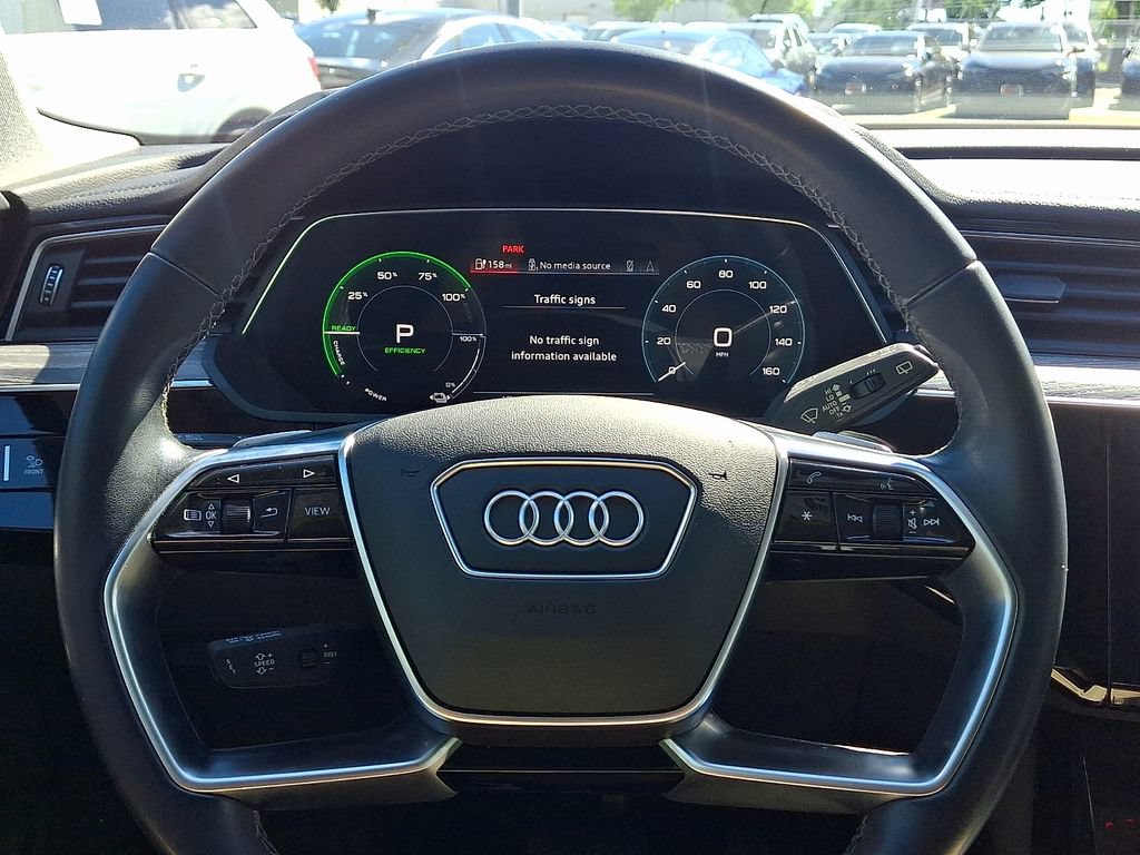 Certified 2023 Audi e-tron Premium Plus w/ Premium Plus Package AWD/4WD image 23