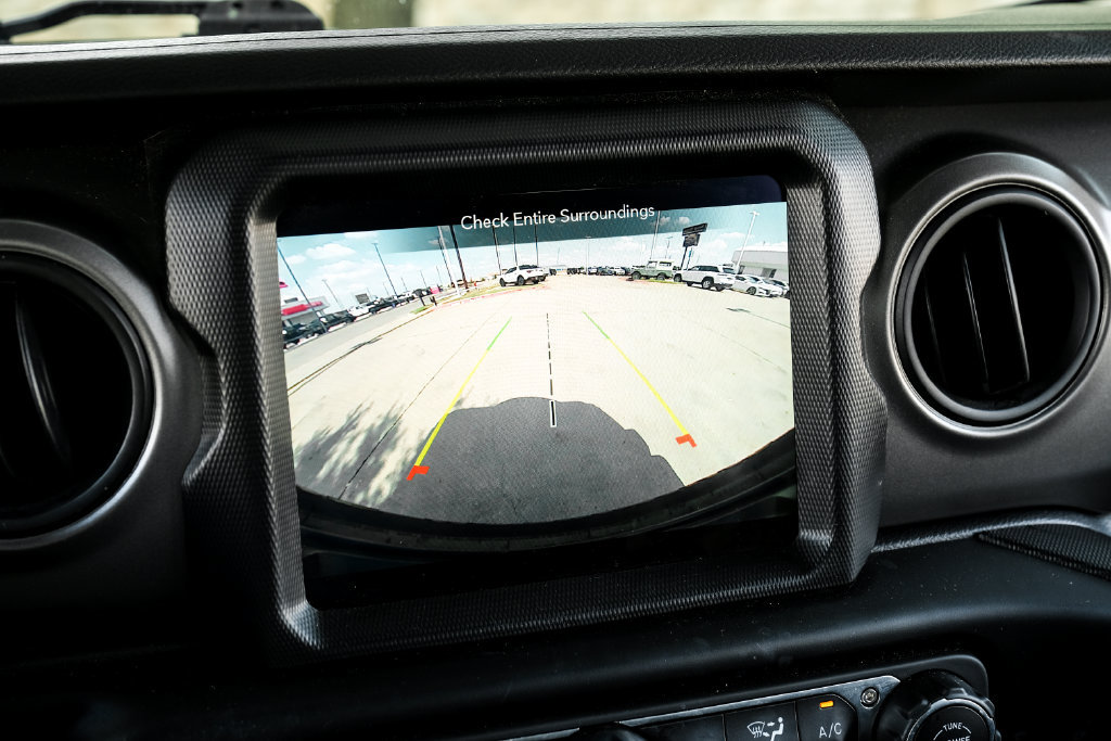 Used 2023 Jeep Wrangler Unlimited Sport AWD/4WD image 31
