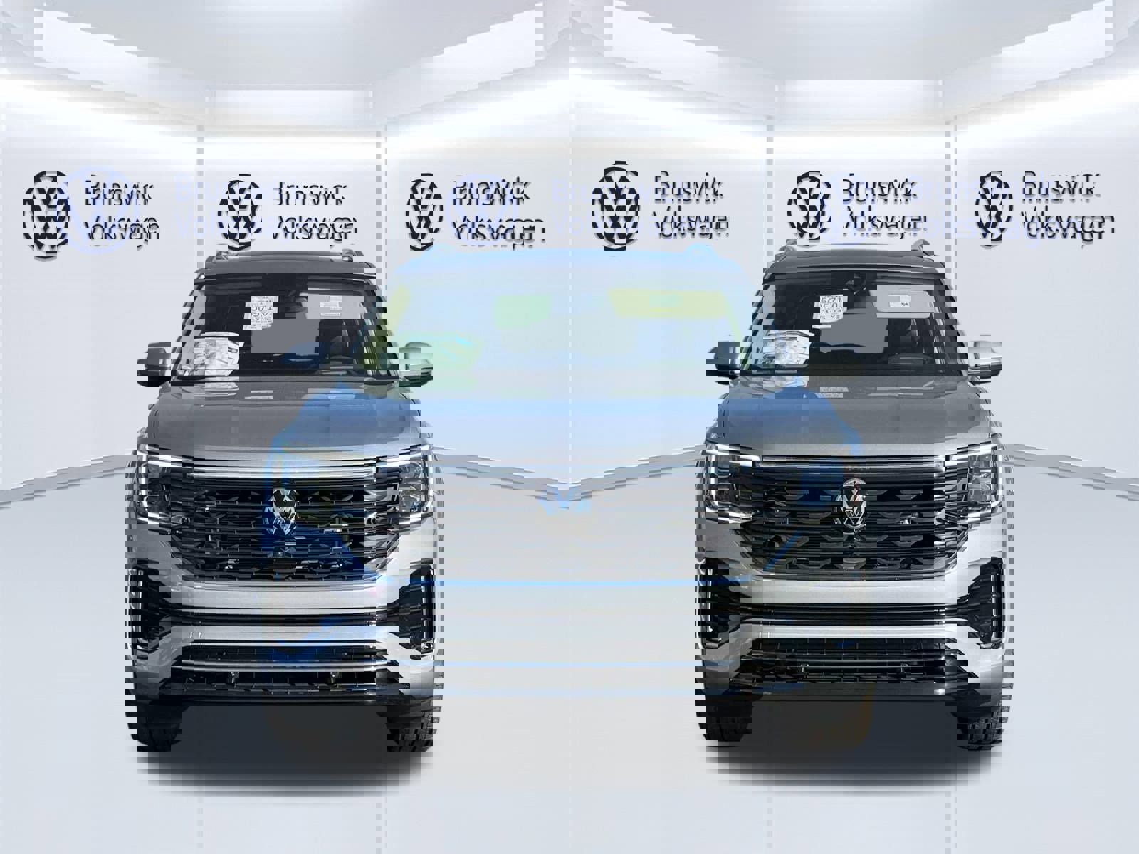 New 2026 Volkswagen Atlas SEL Premium R-Line image 2