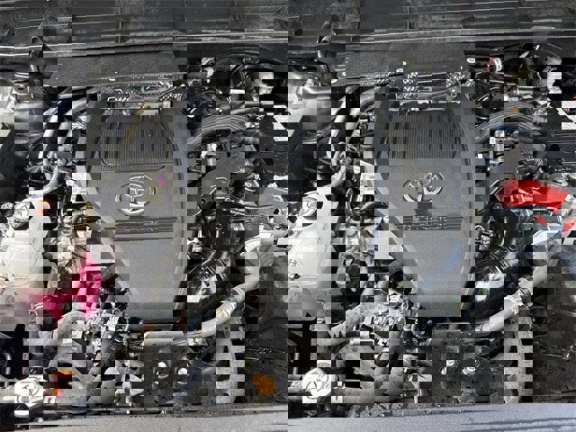 Used 2024 Toyota Highlander XLE image 37