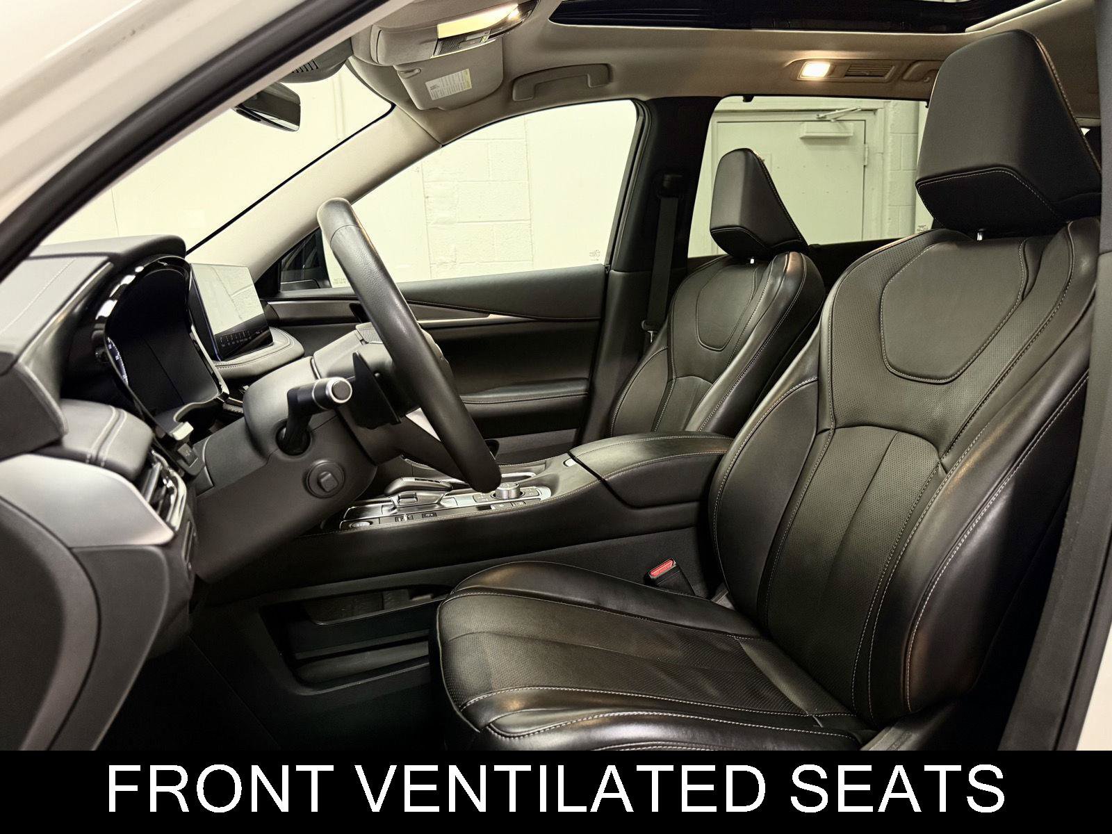 Used 2023 INFINITI QX60 Luxe w/ Cargo Package AWD/4WD image 14