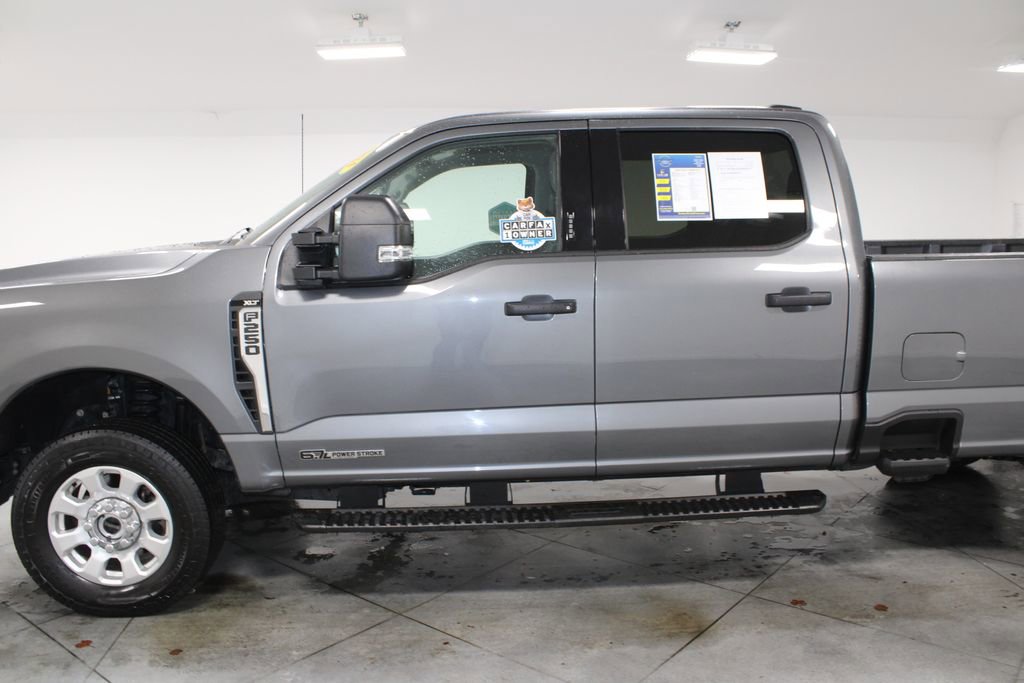 Used 2024 Ford F250 XLT image 6