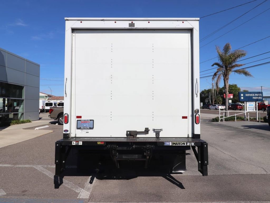 Certified 2024 Ford E-450 and Econoline 450 Super Duty w/ Power Windows & Locks Group image 15