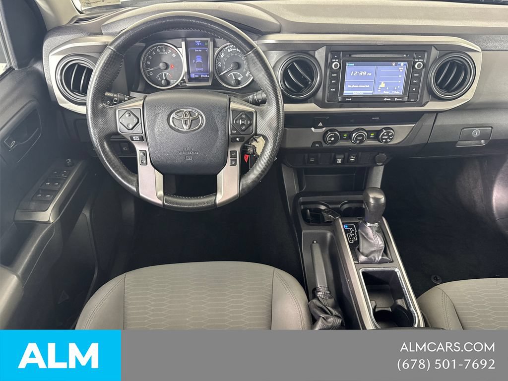 Used 2019 Toyota Tacoma SR5 RWD image 25