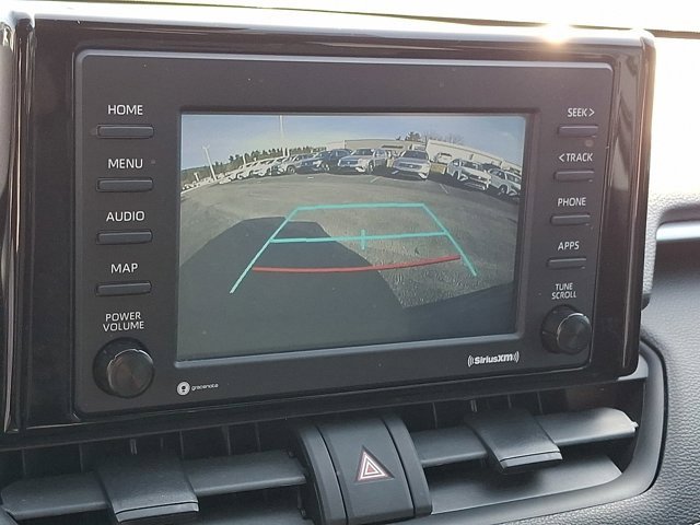 Used 2021 Toyota RAV4 XLE w/ Carpet Mat Package (TMS) image 23