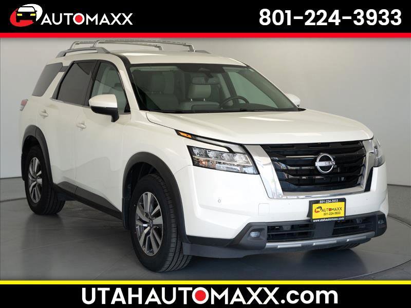 Used 2022 Nissan Pathfinder SL w/ Cargo Package