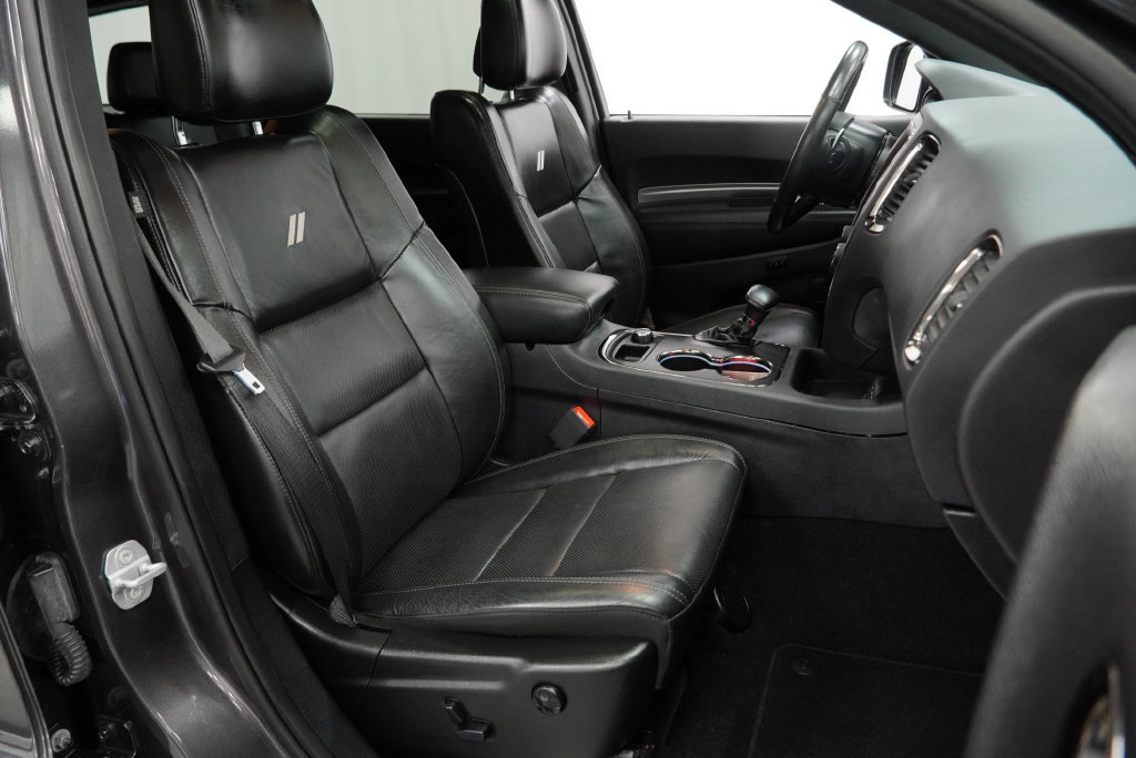 Used 2020 Dodge Durango R/T w/ Blacktop Package AWD/4WD image 32