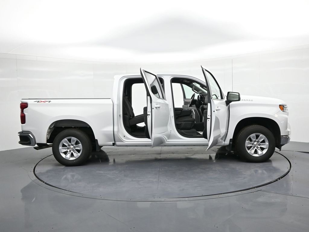 Used 2025 Chevrolet Silverado 1500 LT image 25