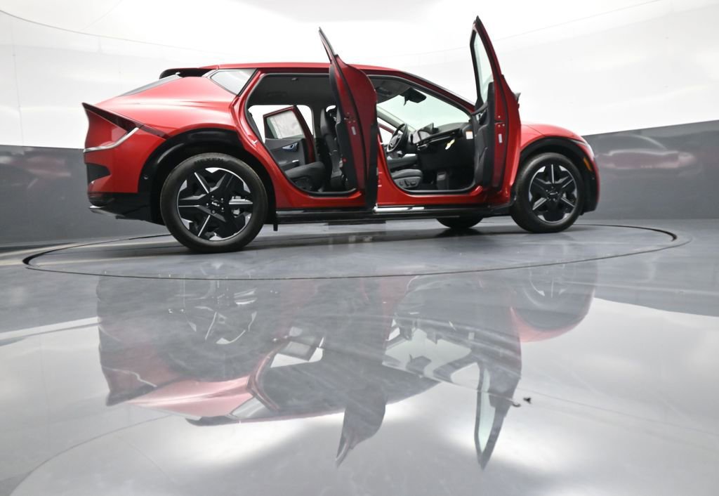 New 2025 Kia EV6 Wind image 47