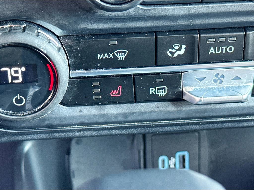 Used 2024 Ford Bronco Big Bend image 15