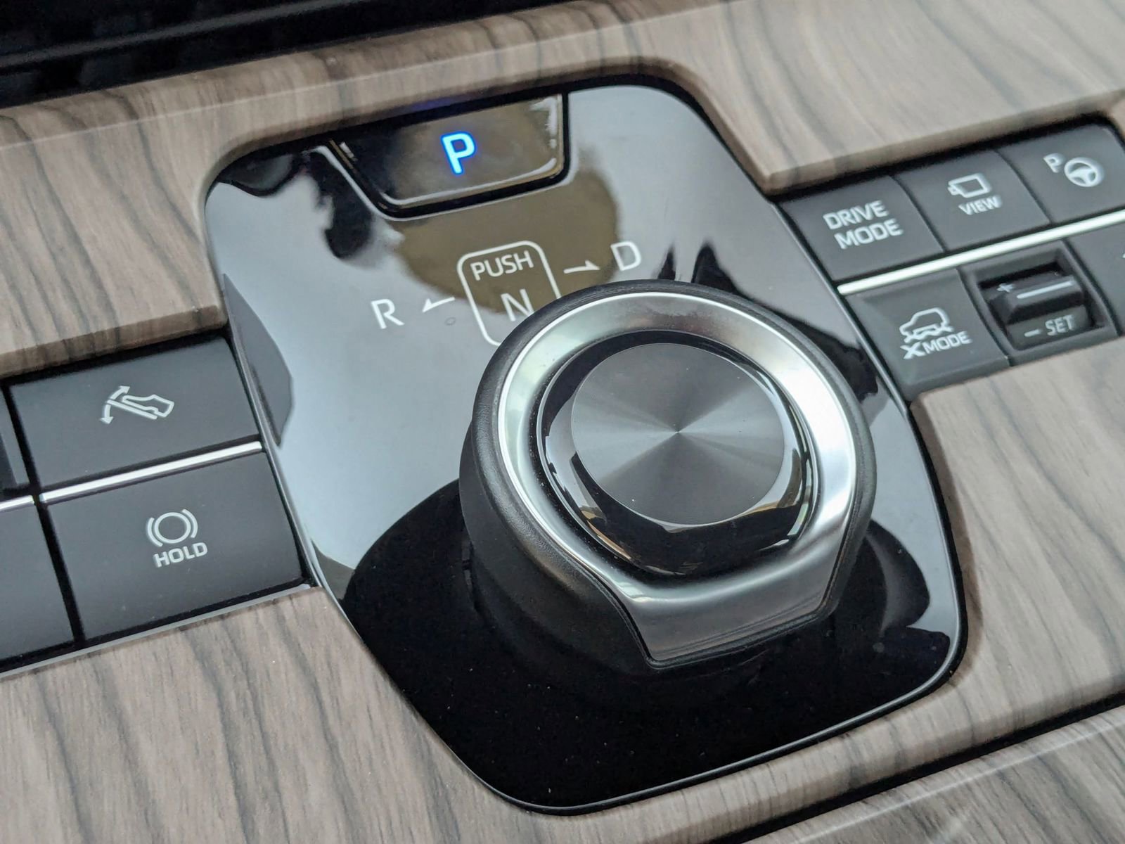 Used 2025 Subaru Solterra Limited w/ Limited Package AWD/4WD image 21