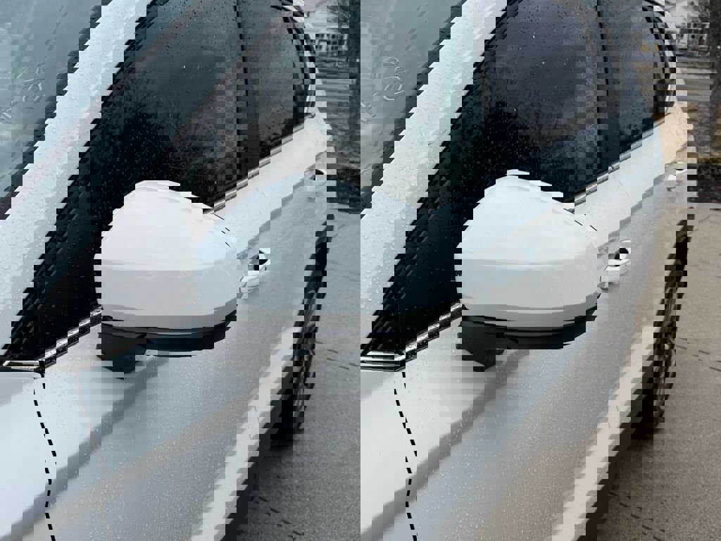 New 2026 Volkswagen Taos SE image 10