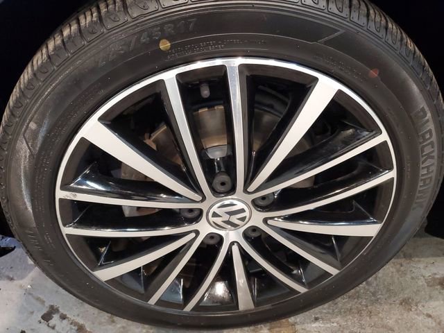 Used 2016 Volkswagen Jetta Sport FWD image 29