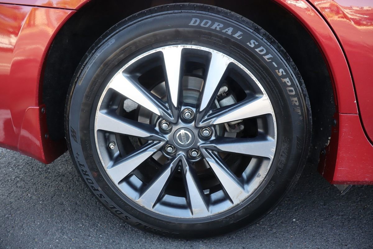 Used 2017 Nissan Altima 2.5 SV FWD image 43