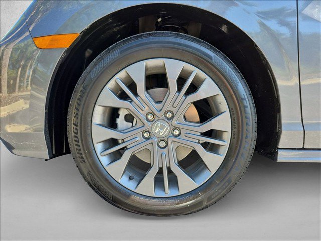 Certified 2026 Honda Odyssey Touring image 26