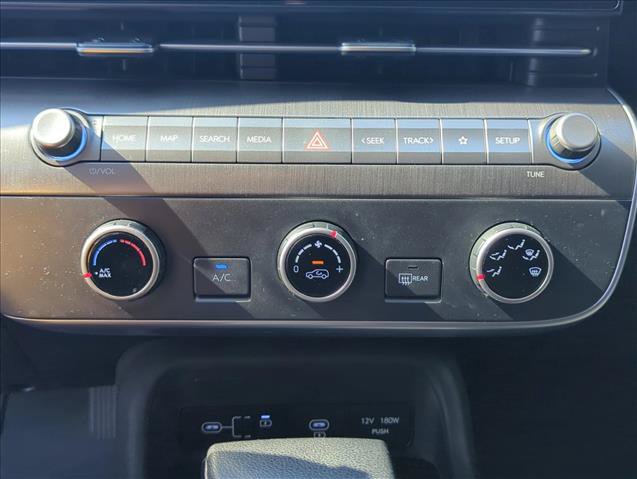 Used 2024 Hyundai Kona SE AWD/4WD image 20