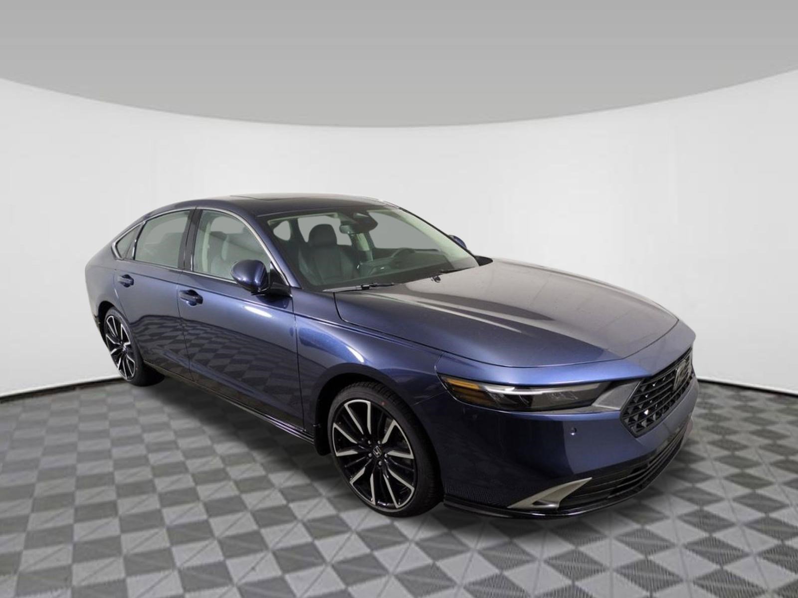 New 2026 Honda Accord Touring image 9
