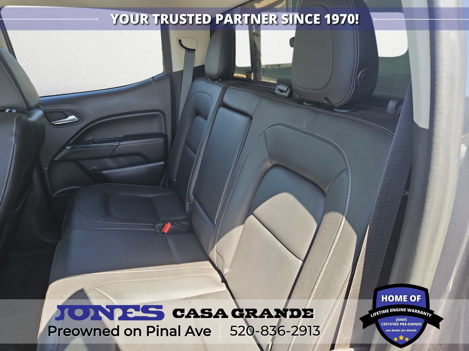 Used 2017 GMC Canyon SLT w/ Driver Alert Package RWD image 9