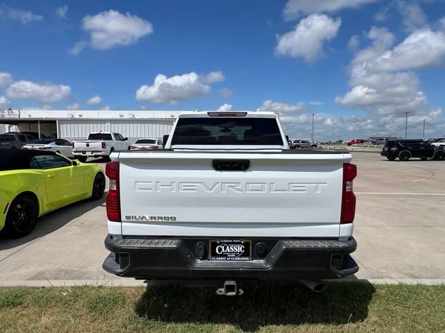 Used 2023 Chevrolet Silverado 2500 W/T w/ WT Convenience Package AWD/4WD image 4