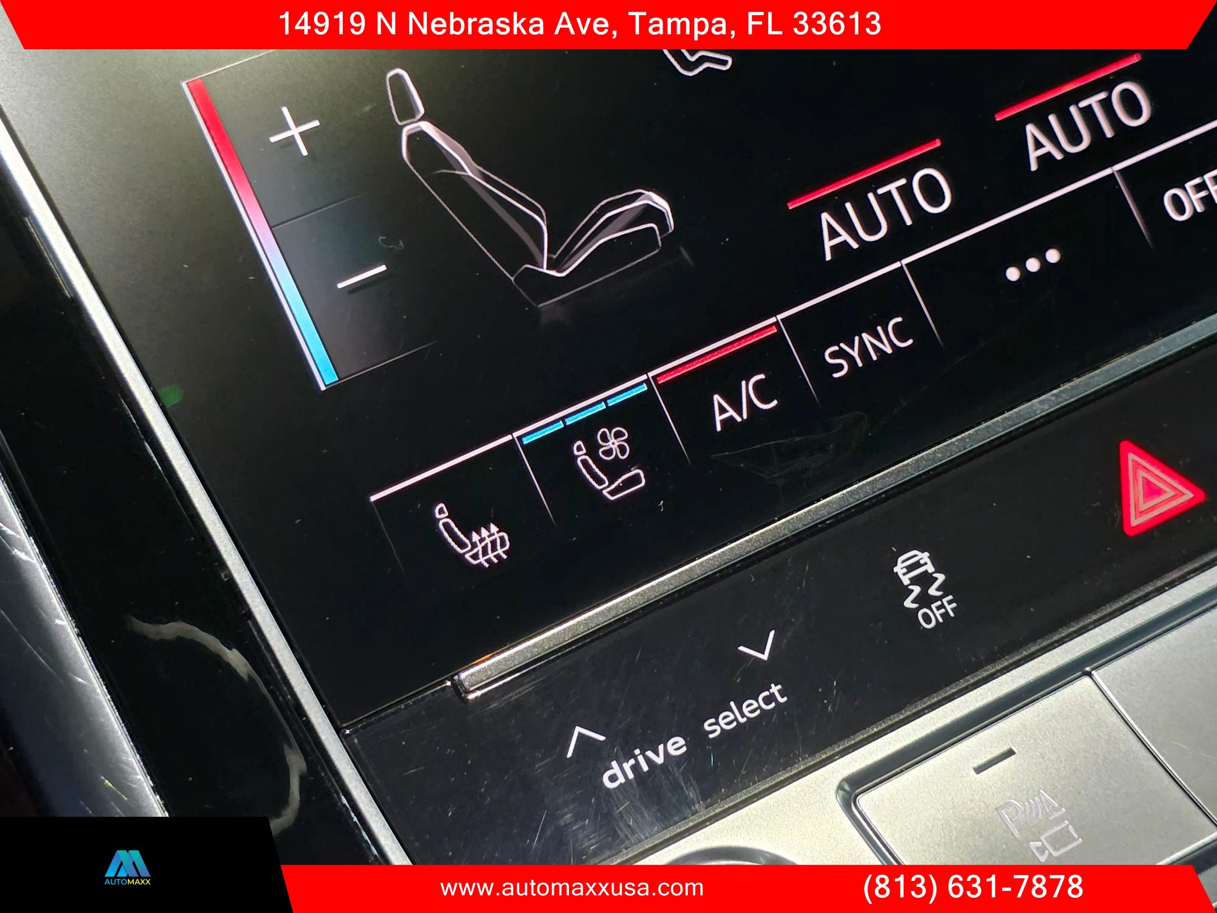 Used 2019 Audi Q8 Prestige AWD/4WD image 32