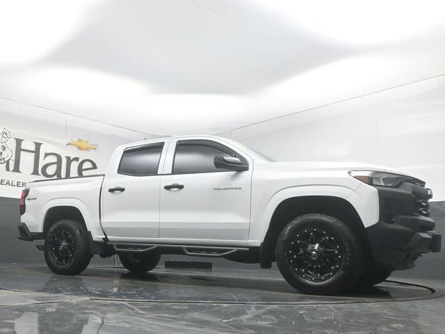 Used 2024 Chevrolet Colorado W/T w/ Safety Package image 2